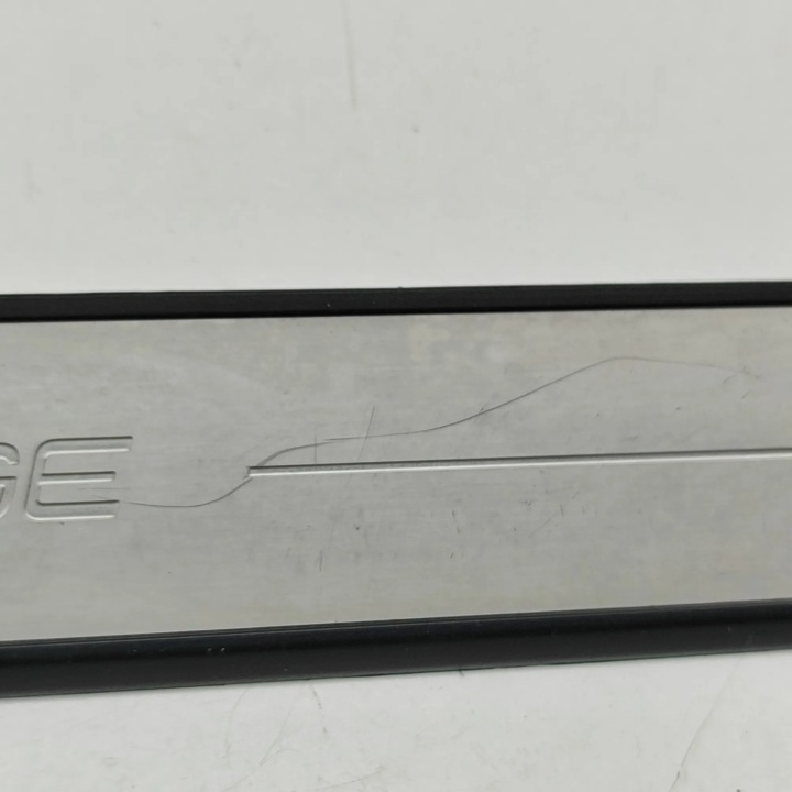 AVANT DROITE MOULURE DÉCORATIVE SEUIL VOLVO XC40 (536) 32132599 1.5L HYBRID