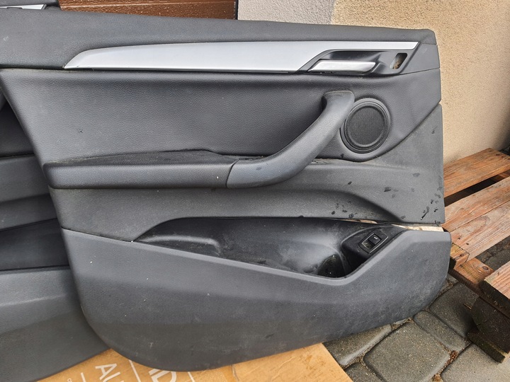 BMW X1 F48 - CARDS DOOR 