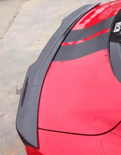 SPOILER AL TAPA DE MALETERO FORD MUSTANG 2015-2021 ROUSH STYL 