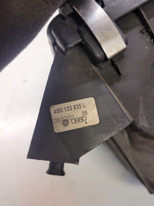 CHÂSSIS FILTRE AIR AUDI A6 C5 4B0133835L