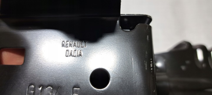 DACIA DUSTER II SUPPORT PANNEAU AVANT GAUCHE 625196782R
