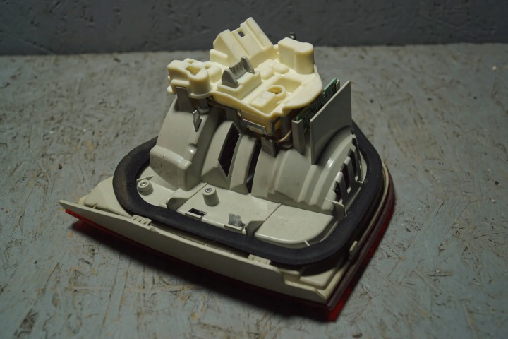 PHARE DROIT ARRIÈRE BMW E91 LIFT 4871740 S913