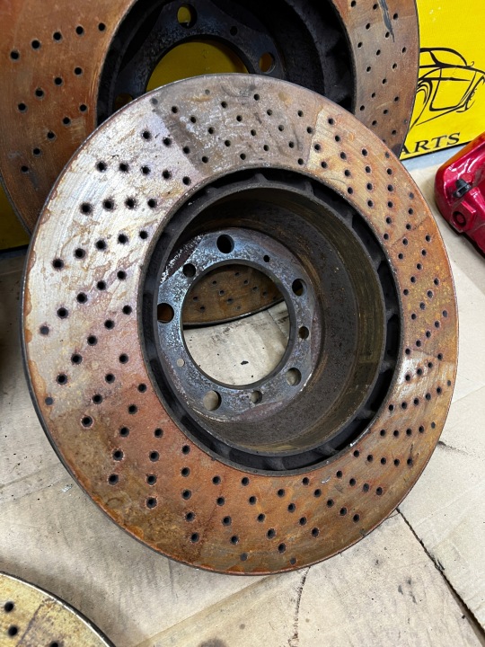 ENSEMBLE FREINS DISQUES ÉTRIERS PORSCHE 911 991