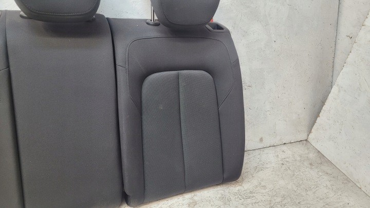 AUDI Q2 81A DOSSIER BANQUETTES ARRIÈRE SIÈGES ARRIÈRE ARRIÈRE SIÈGES