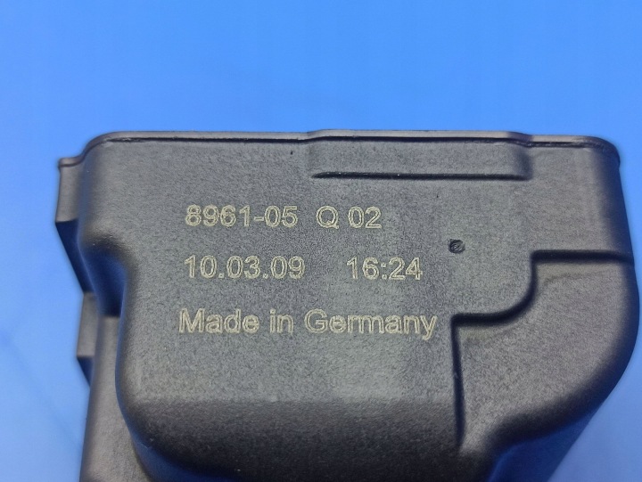MERCEDES-BENZ OE 8961-05Q02 SERVOMOTEUR BOUCHONS GOULOTTE DE REMPLISSAGE CARBURANTS