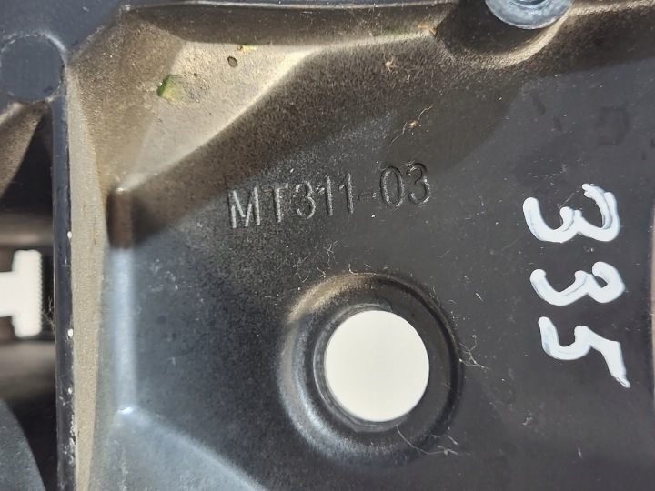 CHÂSSIS AVANT 5VY283560000 YAMAHA YZF R1 RN12 2004-2006R