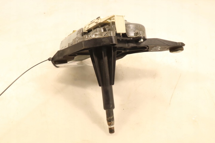 PETIT MOTEUR ESSUIE-GLACES ARRIÈRE DACIA SANDERO I 8200734582
