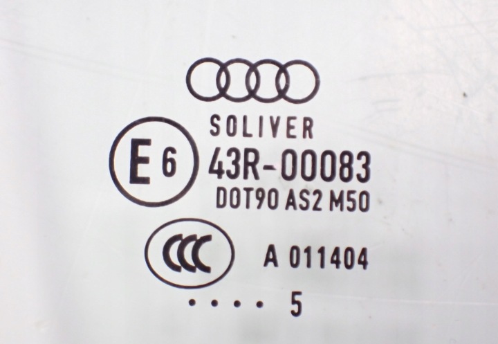 VITRE DROIT AVANT AS2 AUDI A8 D4 2015A 4H0845202A