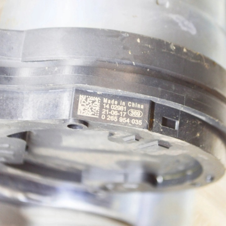 SERVO TESLA MODÈLE 3 0265954035 20815145 324KW 2021