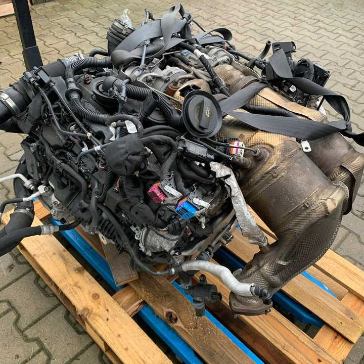 AUDI RSQ8 RS Q8 ENGINE 4.0 TFSI V8 HYBRID DHUB COMPLETE SET TURBINE 