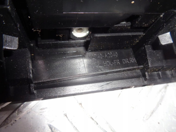 PANNEAU COMMANDE COMMUTATEUR VITRE GAUCHE KIA CEED 2 II 2012- 93570-A2900