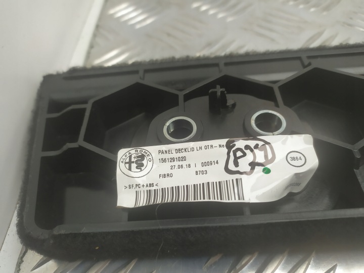 ALFA ROMEO STELVIO PROTECTION COLLECTEUR CALANDRE TUNNELS GAUCHE 1561291020