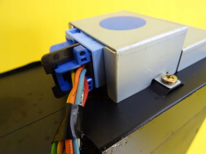 CHANGEUR DISQUES CD PEUGEOT 407 9647427980 NR43