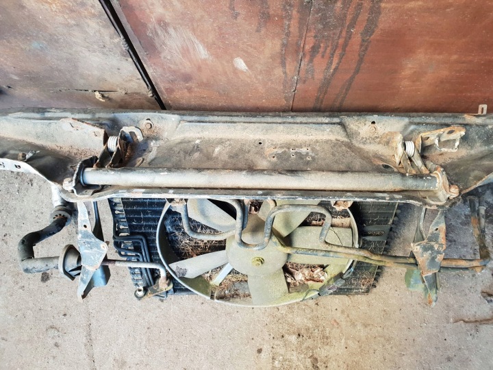 BMW 5 E34 1991 AUTRE PIÈCE CHÂSSIS