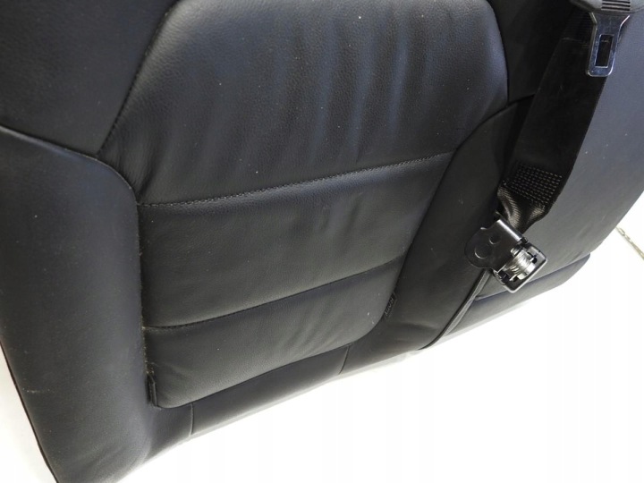 DOSSIER BANQUETTES ARRIÈRE DROIT ARRIÈRE COURROIE VW PASSAT B7 UNIVERSEL 3C0857807Q