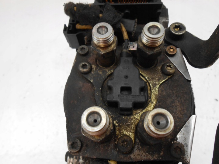 OPEL ASTRA G VECTRA C POMPE INJECTION HAUTE PRESSION 0470504209