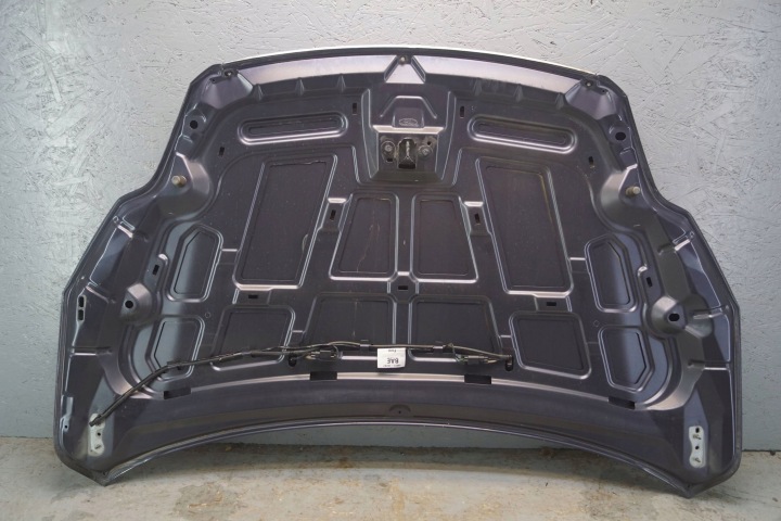 FORD FOCUS MK2 LIFT CAPOT COUVERCLE MOTEUR (M838)