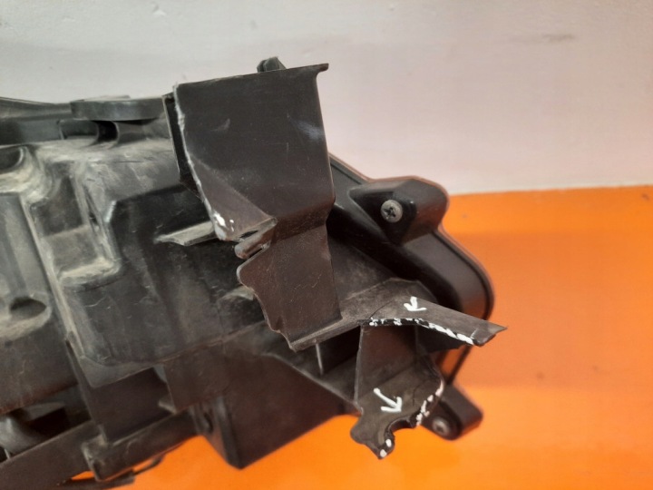 TOYOTA COROLLA E21 18-22 PROJECTEUR GAUCHE PHARE GAUCHE AVANT AVANT 19349F