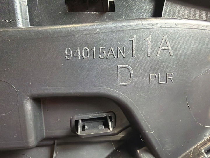 GAUCHE ARRIÈRE PROTECTION MONTANTS SUBARU OUTBACK (BR) 94015AN11A 28175414 2.5L