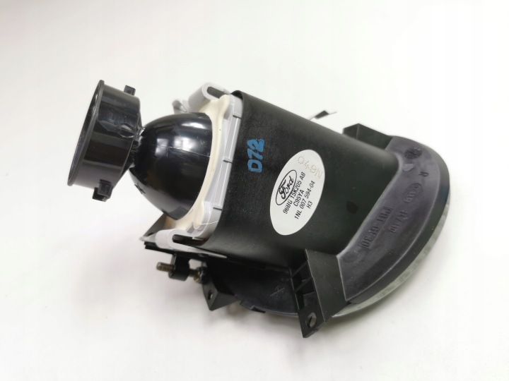 PHARE ANTIBROUILLARD DROIT AVANT FORD MONDEO 96-01 OE 1024953