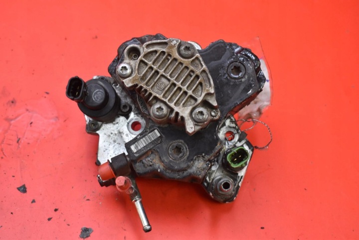 POMPE INJECTION 0445010105 22100-33040 TOYOTA AURIS 1 I 1.4 D-4D 90KM 06-09