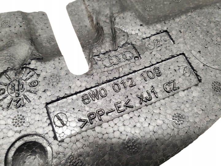 AUDI A4 S4 B9 8W0012109 KIT OUTILS