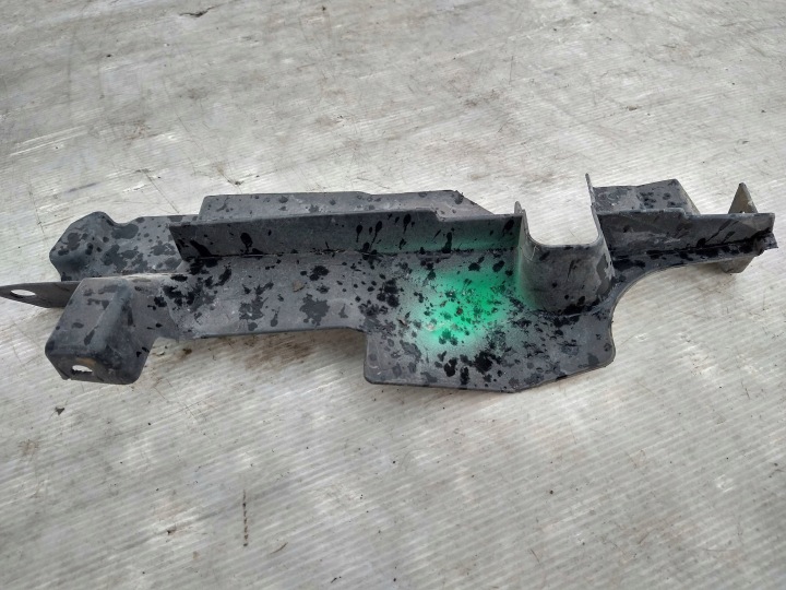 MITSUBISHI ASX 10-12 C4 AIRCROSS GUIDE D'AIR DROITE 5379A278