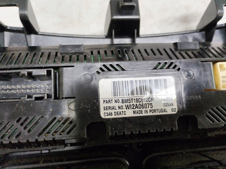 FORD FOCUS MK3 PANNEAU CLIMATISATION BM5T18C612CH EUROPE