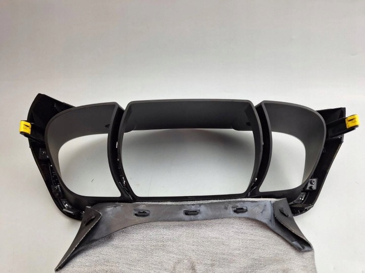 MOULURE DÉCORATIVE TABLEAU DE BORD RENAULT TALISMAN 682402215R