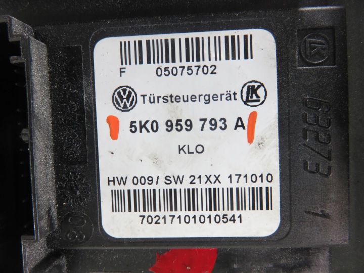 ÉLÉVATEUR VITRES GAUCHE AVANT VW TIGUAN 5K0959793A 5N1837729E 5N0959701E