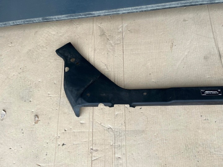 CALANDRE PANNEAU AVANT VOLVO V60 III 32277308