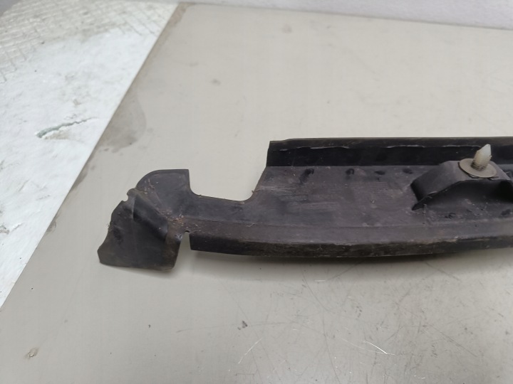 PROTECTION GARDE-BOUE GAUCHE AUDI A3 8V REVÊTEMENT 8V0821169D