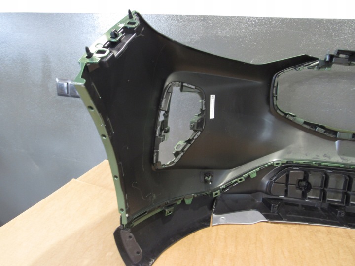 FORD ESCAPE MK 4 2025-2027 PARE-CHOCS AVANT AVANT