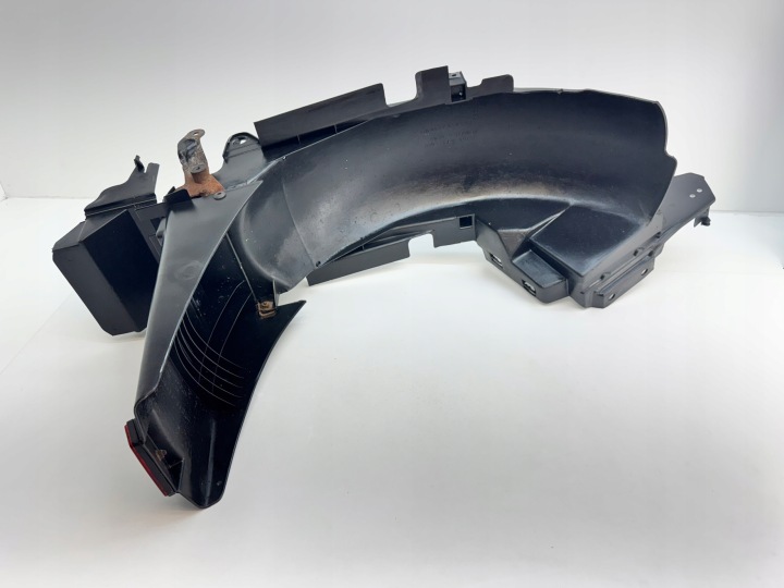 HONDA ST 1100 PAN EUROPEAN PASSAGE DE ROUE ARRIÈRE FIXATION NUMÉROS DÉFLECTEUR PLASTIQUE