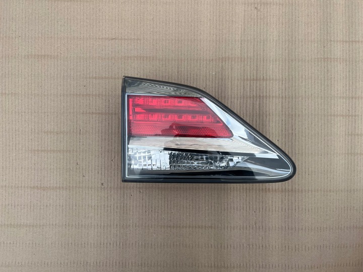 LEXUS RX350 12-15 FARO IZQUIERDA PARTE TRASERA PARTE TRASERA EN TAPA DE MALETERO 