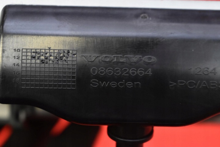 MONITEUR RADIO NAVIGATION 31350695 VOLVO S40 V40 2 II 12-16
