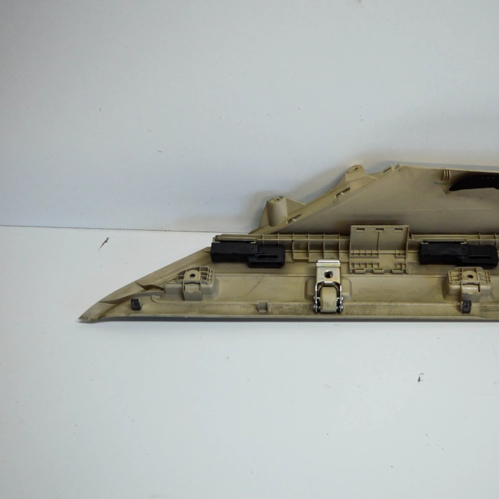 FIXATION RIDEAUX SKODA OE 3T9867762