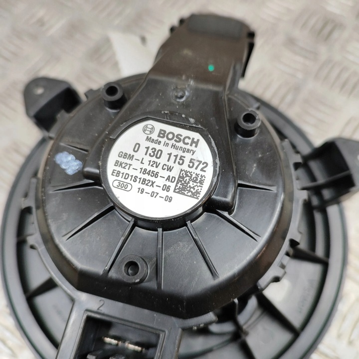 FORD TRANSIT VII 2019 VENTILATEUR CONDUIT D'AIR VENTILATEUR