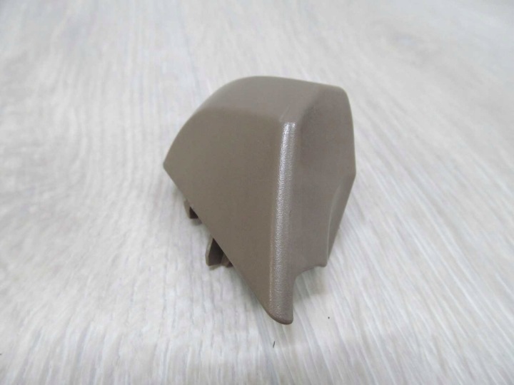 VOLVO S60 V70 LIFT 04- ACCOUDOIR PROTECTION BOUCHON 30672119 30672120