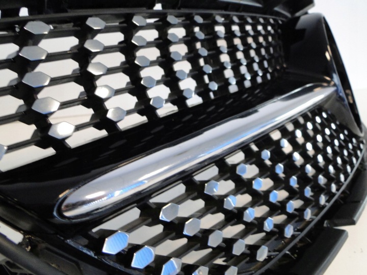 MERCEDES CLA 117 W117 LIFT GRILLE CALANDRE PARE-CHOCS