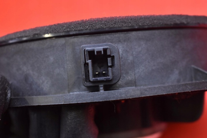 HAUT-PARLEUR DROIT ARRIÈRE 96330-2S000 HYUNDAI IX35 1 I 09-13