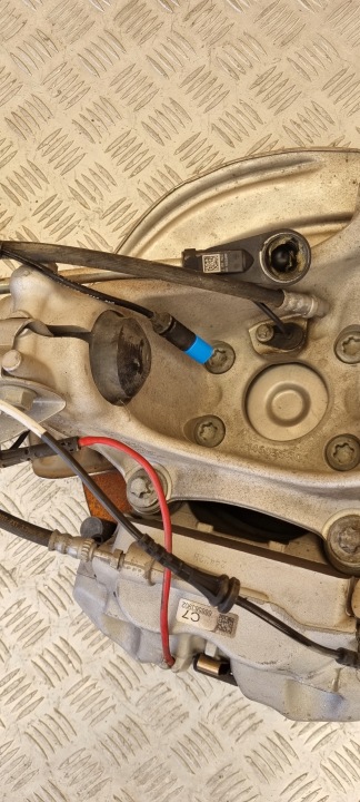 BMW G26 2.0B 2.0D SUSPENSION GAUCHE AVANT 6892507 6892511 6888501