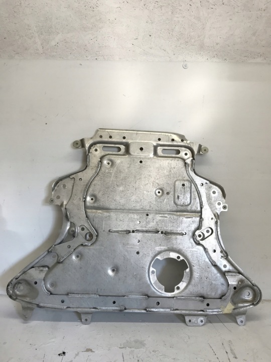 BMW 5 G30 G31 7 G11 G12 PROTECTION PLAQUE SOUS MOTEUR