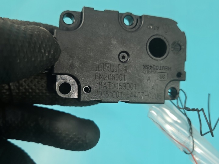 PETIT MOTEUR CONDUIT D'AIR RÉCHAUFFEURS MERCEDES W222 HEUT0045K EUROPE