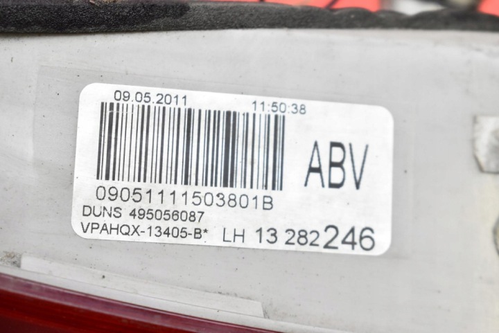 PHARE GAUCHE ARRIÈRE ARRIÈRE 13282246 OPEL ASTRA 4 IV J UNIVERSEL 09-12
