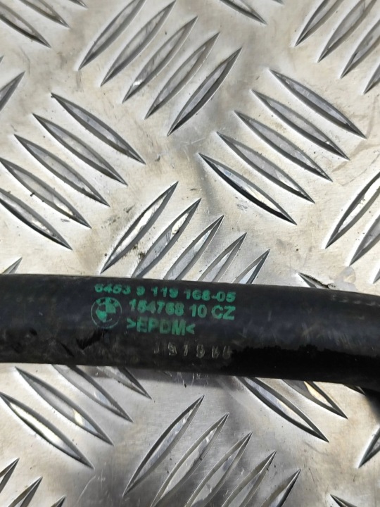 BMW 5 F10 F11 2014 FIL TUYAU RADIATEUR
