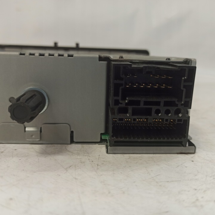 RENAULT SCENIC III RADIO AUTORADIO CD BLUETOOTH MP3 281157698R