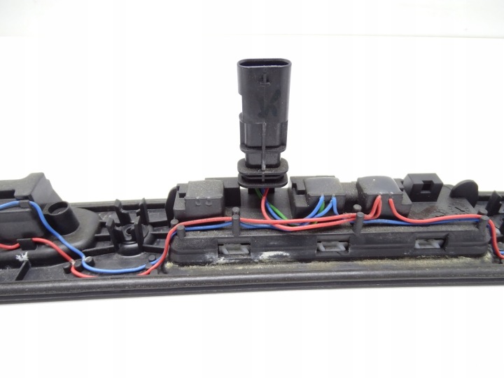 CACHE RÉTROÉCLAIRAGE COUVERCLES DE COFFRE ARRIÈRE MICROCONTACT VOLVO S60 II 31391197