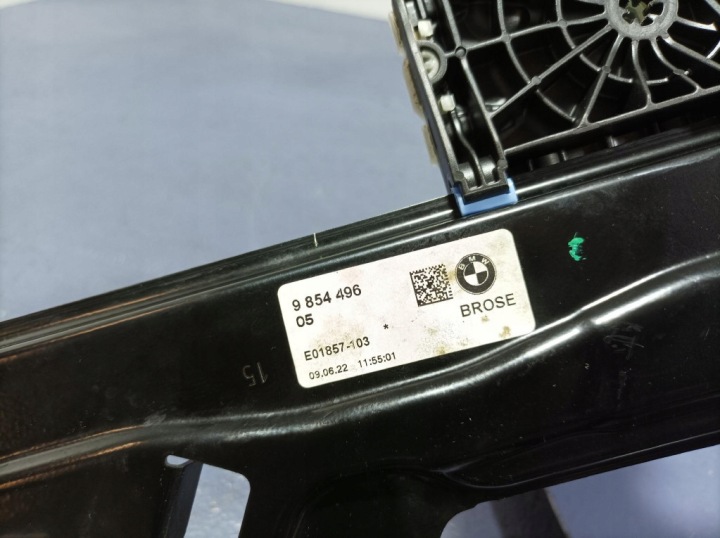 BMW 4 G26 ÉLÉVATEUR VITRES ARRIÈRE ARRIÈRE DROIT 9854496