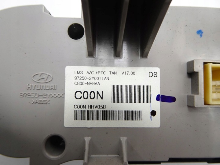 PANNEAU CLIMATISATION HYUNDAI IX35 09-15R. 972502Y001TAN